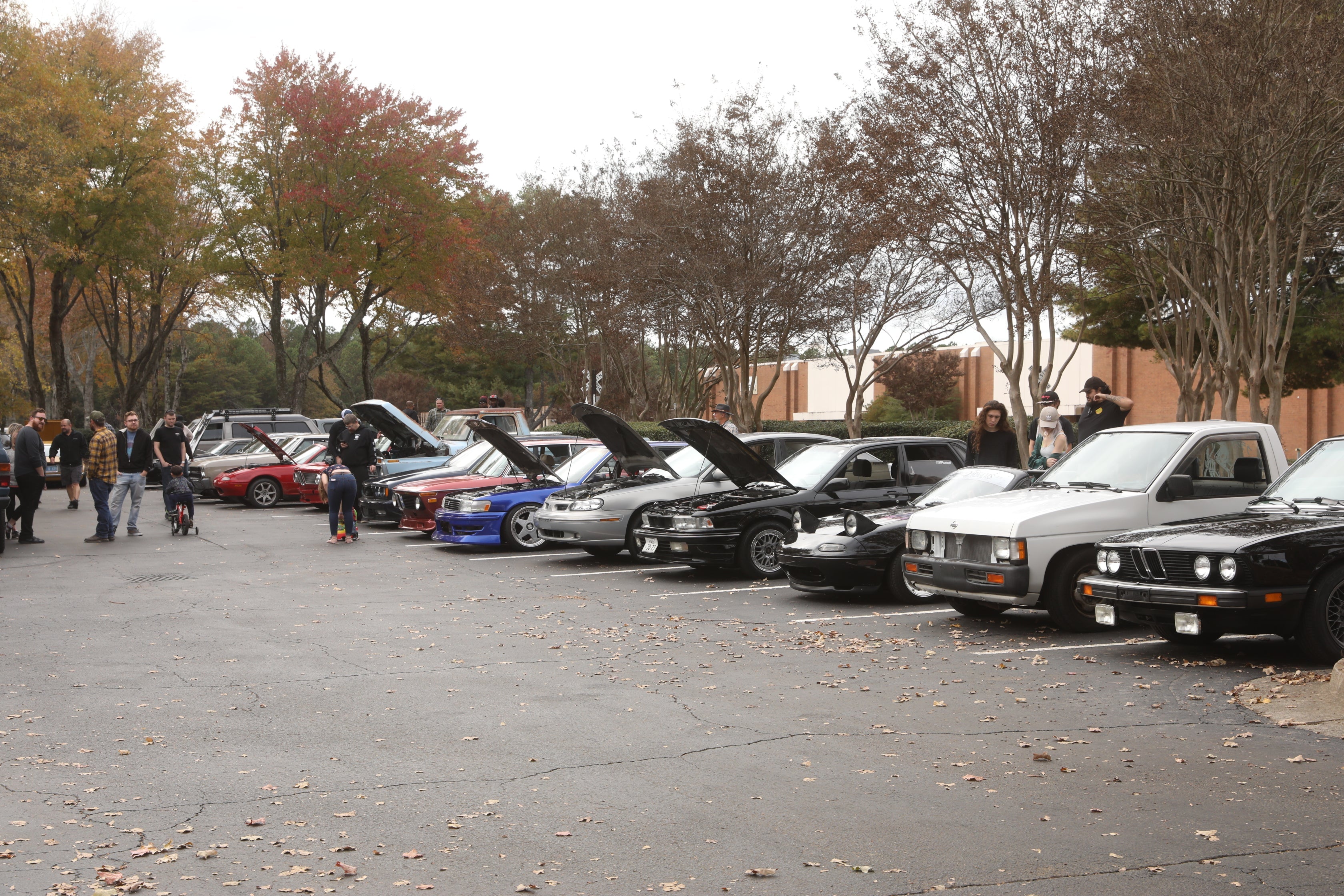 Black Cloud Battalion Vintage Class Car Meet