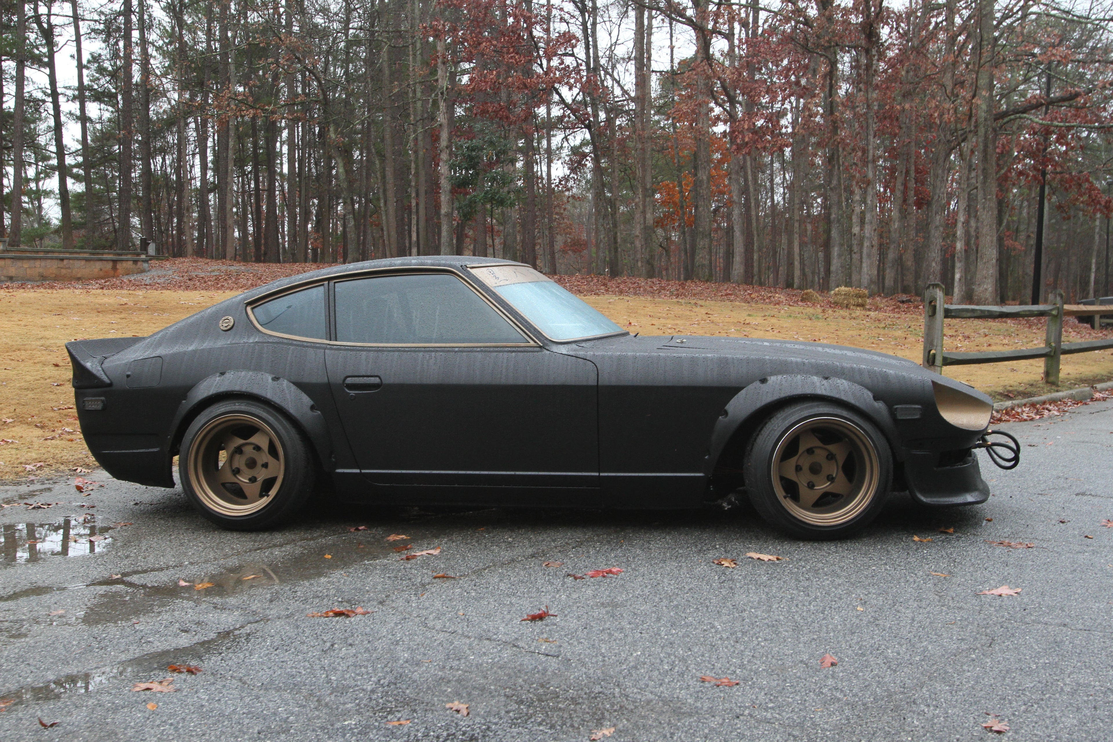 Black Cloud Battalion LouZfer Datsun 240Z Vintage Class Car Meet
