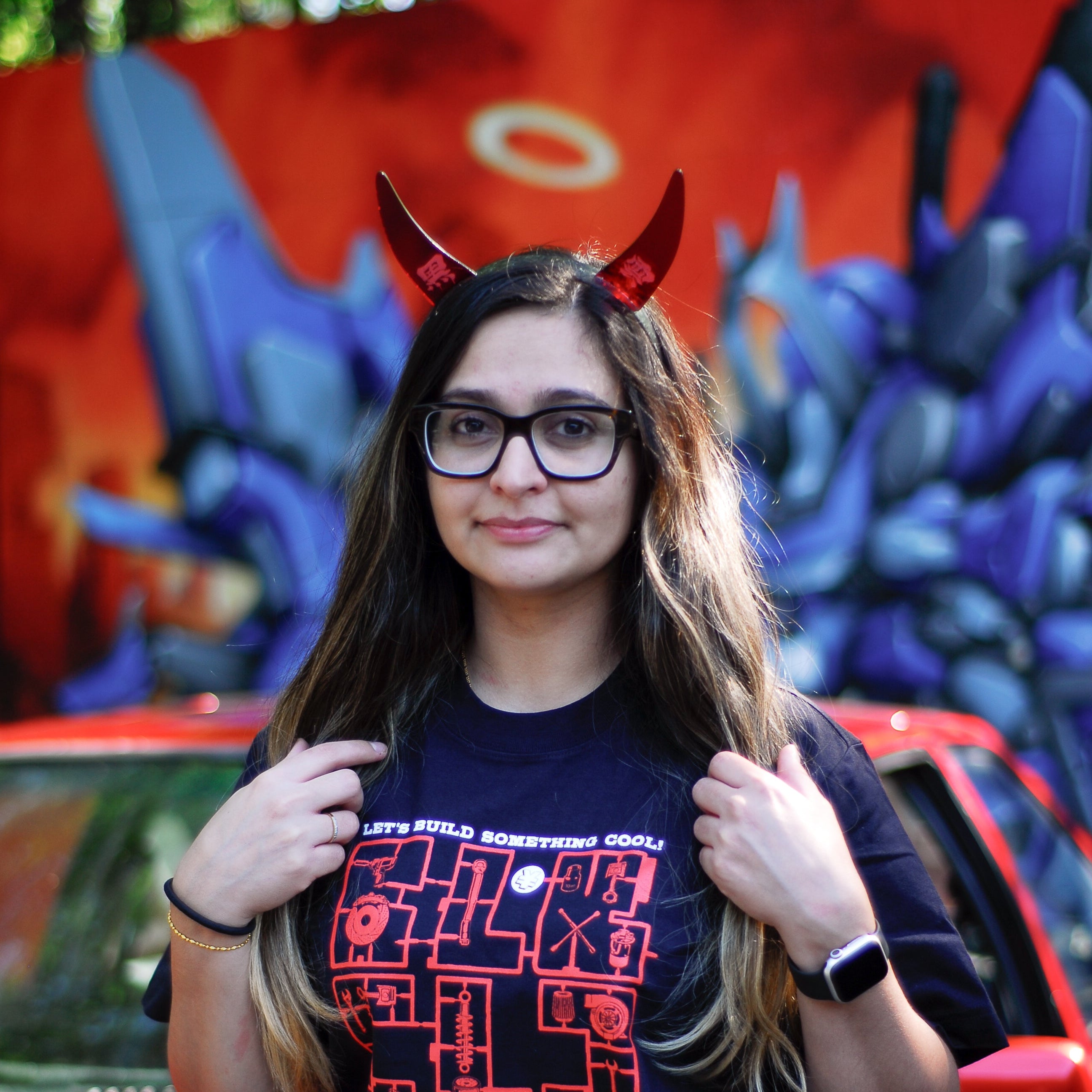navy unisex let's build something cool Gundam toy T-shirt and Black Cloud devil horns headband