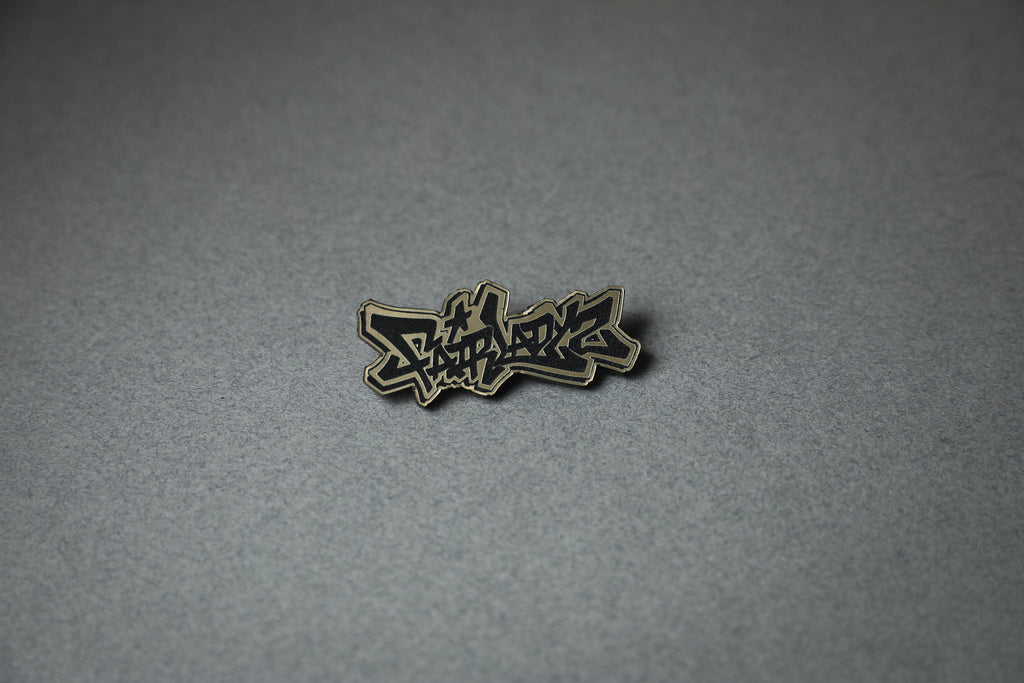 Fairlady Z gold acrylic lapel pin