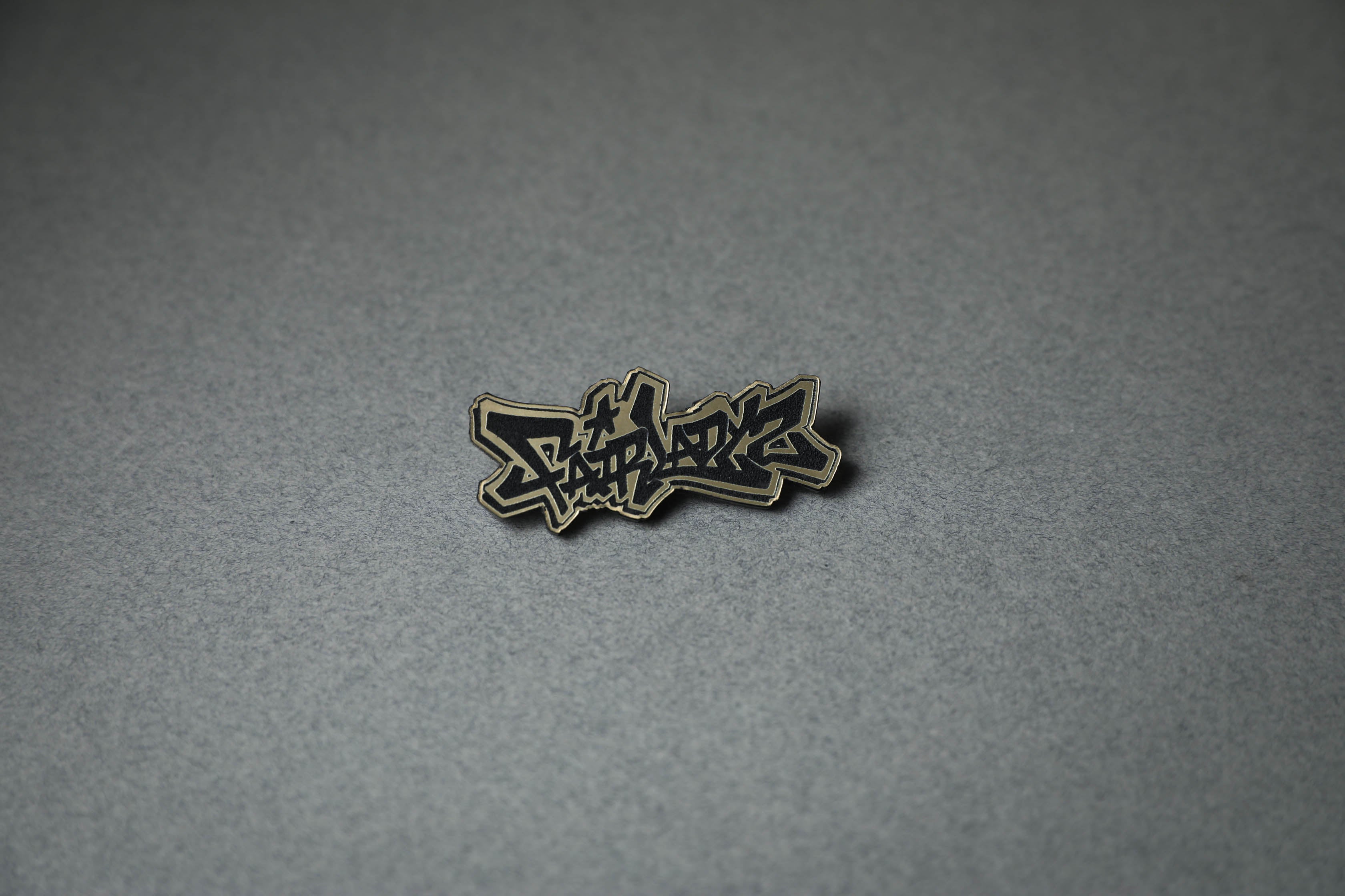 Fairlady Z gold acrylic lapel pin